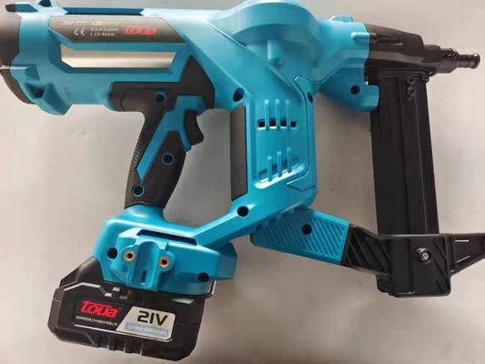 Li-Ion 7.2V 4.0Ah Battery Powered Concrete Nail Gun for Smooth and Accurate Nailing