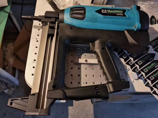Multi Function Gas Concrete Nail Gun GCN40C For Max Nail Length 1 1/2IN Affordable
